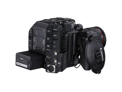 Canon Câmera EOS C300 Mark III (Corpo/EF Mount)